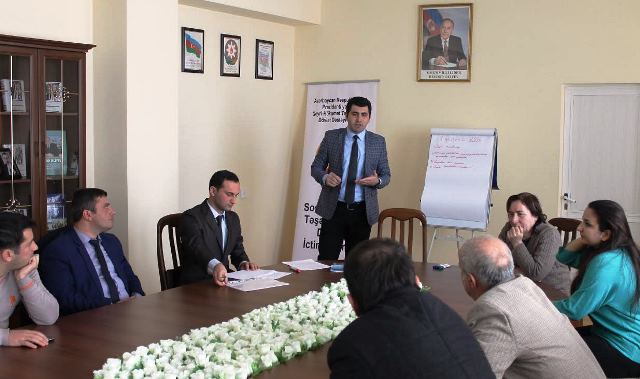 Şura QHT-lər üçün təlim keçirdi