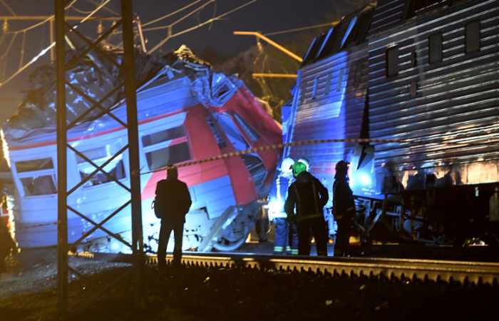 Dozens injured as 2 trains collide in Moscow - PHOTO, VIDEOS
