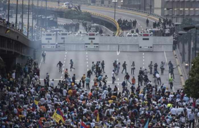 Venezuela se prepara para marchas a favor y en contra del Gobierno