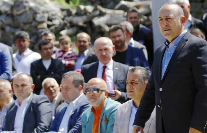 ¨Tenemos que realizar proyectos grandes para Turquía fuerte y nueva”