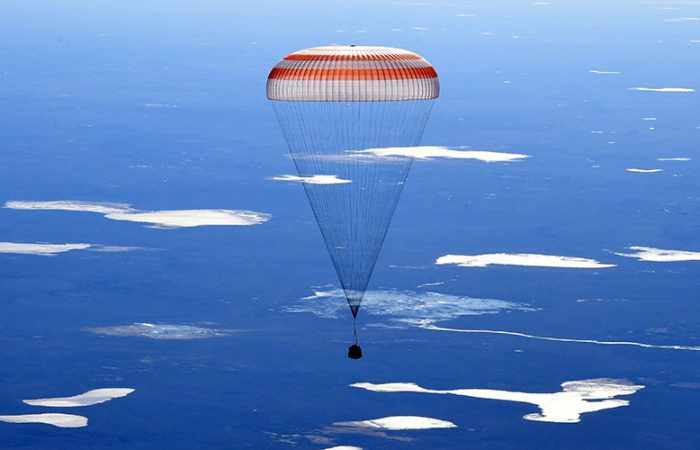 Space Expedition 50 crew touches down in Kazakhstan after 170 days in orbit