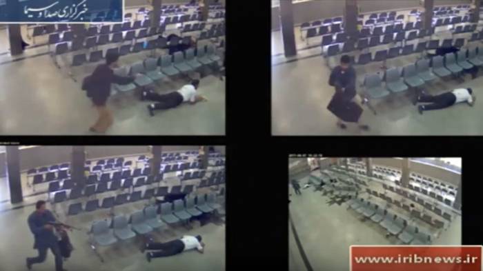 Des caméras de vidéosurveillance ont filmé l’irruption des terroristes dans le parlement - VIDEO