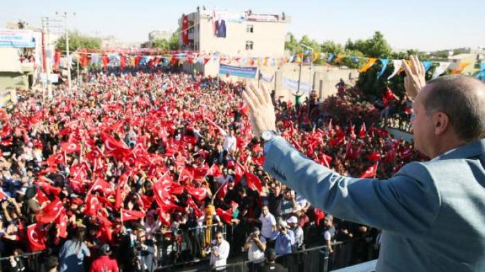Erdogan: “No permitiremos a nadie que divida este país”