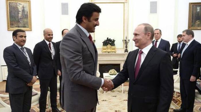 Le président russe Poutine appelle par téléphone l’émir du Qatar Al-Thani