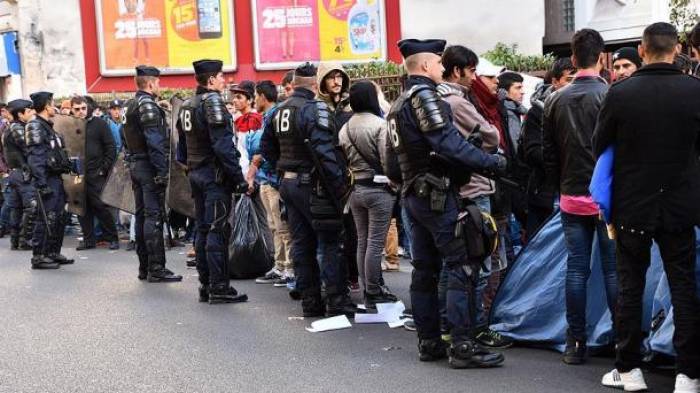 France: deux nouveaux centres pour les migrants de Calais