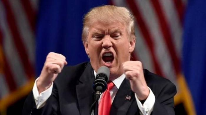 ''Algunos empleados de la Casa Blanca trabajan para destronar a Trump''