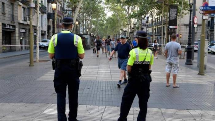 Barcelona recupera una normalidad contenida tras el atentado de La Rambla
