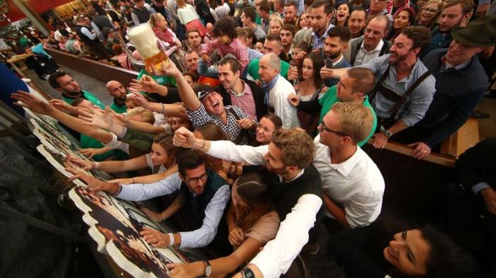 Oktoberfest erfreut Bierliebhaber zum 184. Mal