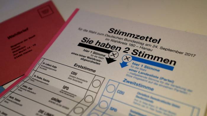 Bundestagswahl beginnt – Berliner stimmen zudem über Flughafen Tegel ab