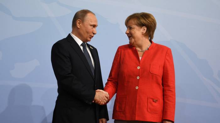 Wladimir Putin gratuliert Steinmeier und Merkel zum Tag der Deutschen Einheit