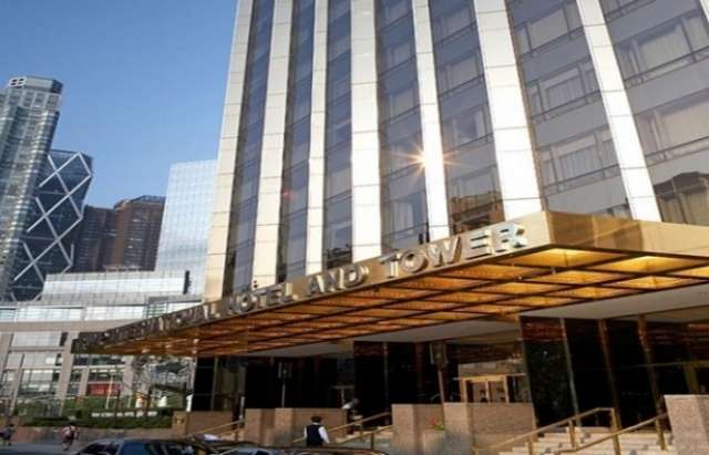 Fire breaks out in Trump international hotel