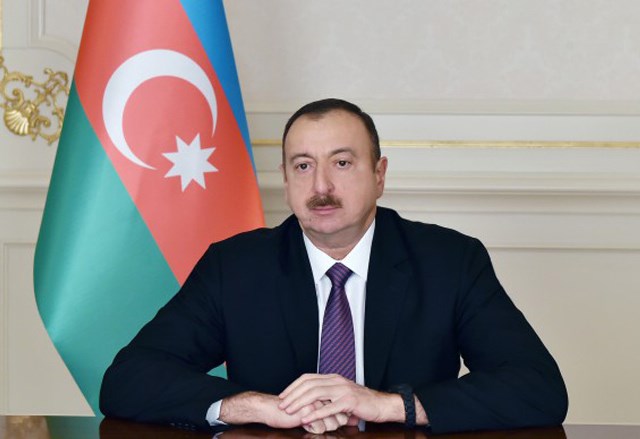 Prezident gürcü nazirlə görüşdü
