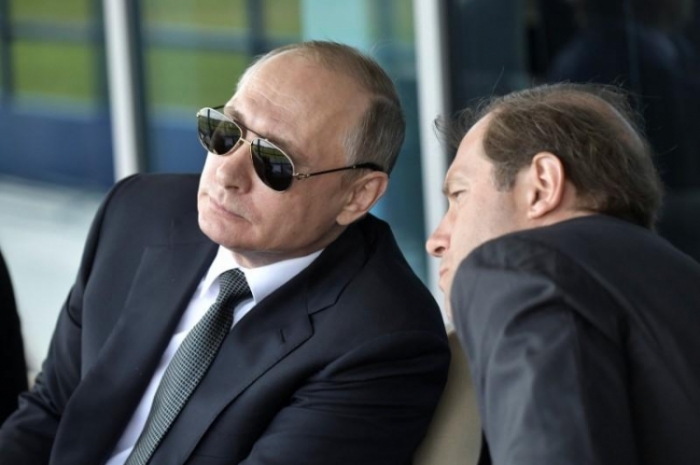 Russia orders out U.S. diplomats in sanctions retaliation