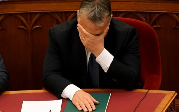 Hongrie: camouflet pour Orban et sa politique antimigrants