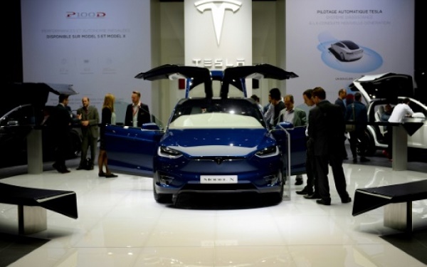 Fusion Tesla et SolarCity: feu vert de leurs actionnaires