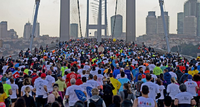 Istanbul’s cross-continental marathon honors July 15 coup attempt victims