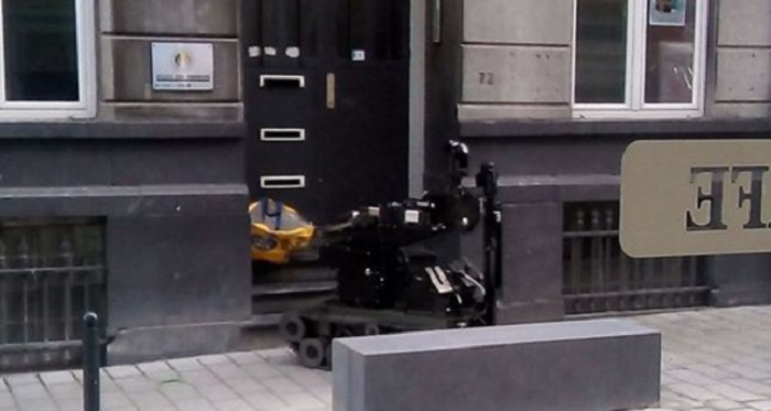 Suspected bomb found at Turkish center in Brussels` Schaerbeek