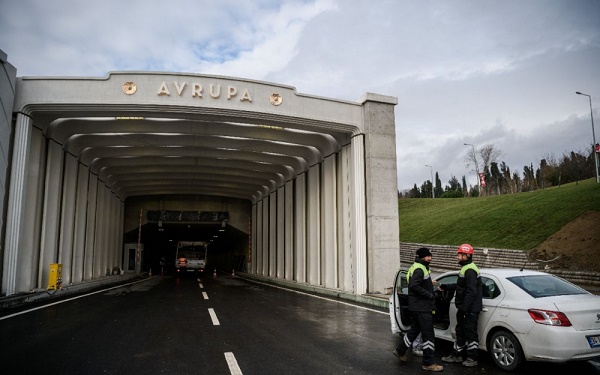 Turquie: inauguration à Istanbul du premier tunnel routier sous le Bosphore