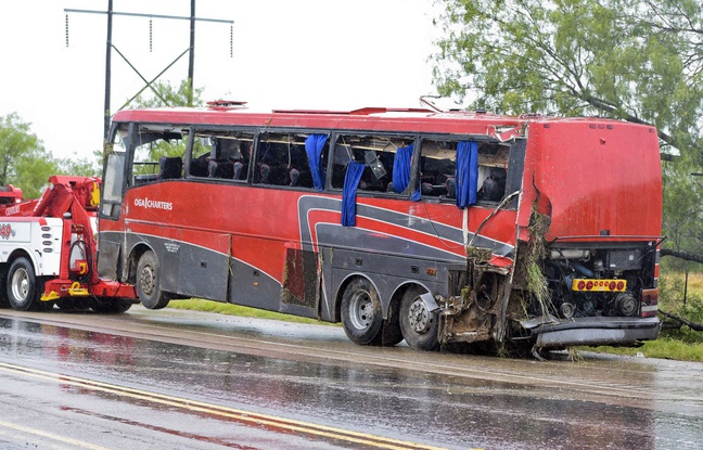 Texas: Un autocar se renverse, fait huit morts et 44 blessés