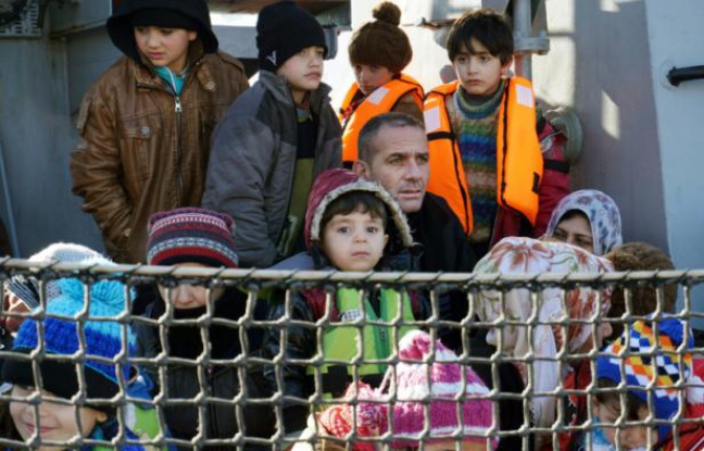 Migrants: les hotspot ouvrent en Grèce d`ici mercredi