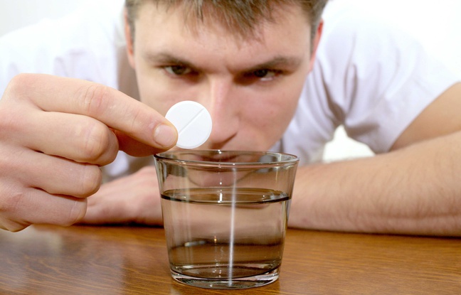 Une dose quotidienne d’aspirine préviendrait des infarctus et du cancer