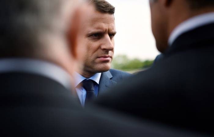 Présidentielle: Deux médias pro-Kremlin veulent poursuivre Macron en justice