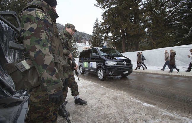 Davos: Des soldats suisses chargés de la sécurité pris le nez dans la cocaïne