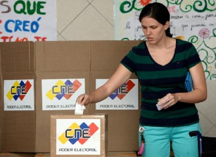 Konservative Opposition in Venezuela gewinnt Parlamentswahl