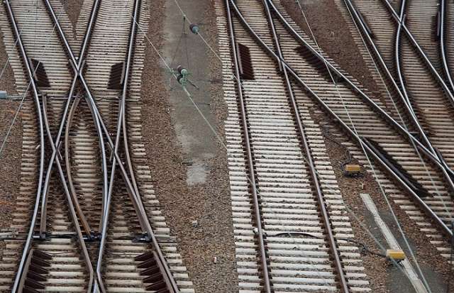 Diebe stehlen 500 Meter Eisenbahnschienen