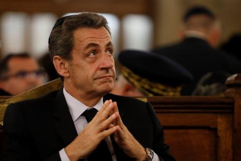 L`ancien président Sarkozy "souhaite la victoire d`Hillary Clinton"