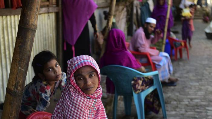 Bangladesh : 16 morts dans le naufrage d'un bateau de Rohingyas