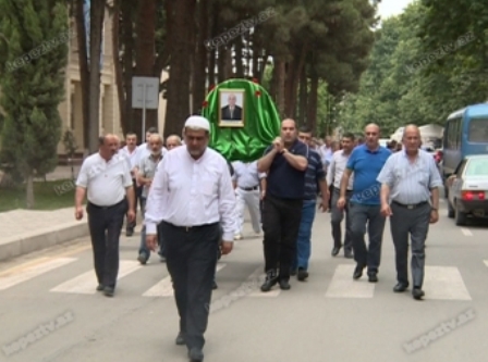 Tanınmış alim vəfat etdi