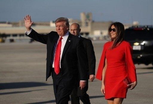 Trump ne veut pas donner la main à Melania