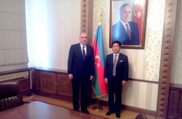 Məmmədyarov yeni səfirlə görüşdü