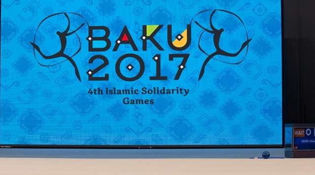 Azerbaijani team leads in medal standings at Baku 2017