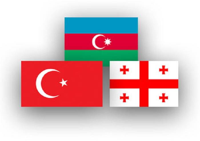 Les ministre azerbaïdjanais de la défense rencontrera des généraux en Géorgie
