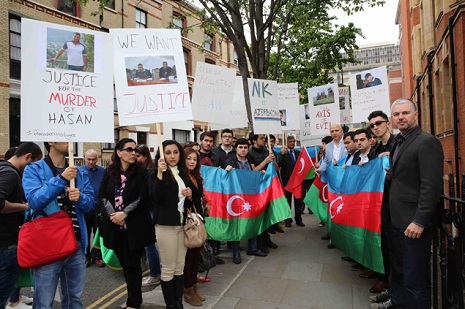 London-based Azerbaijanis express their anger over hostages in Armenian captivity - PHOTOS