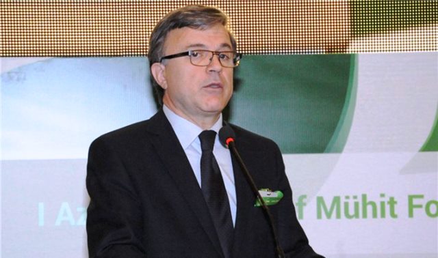 Nazir rəisi nöqsana görə işdən çıxardı