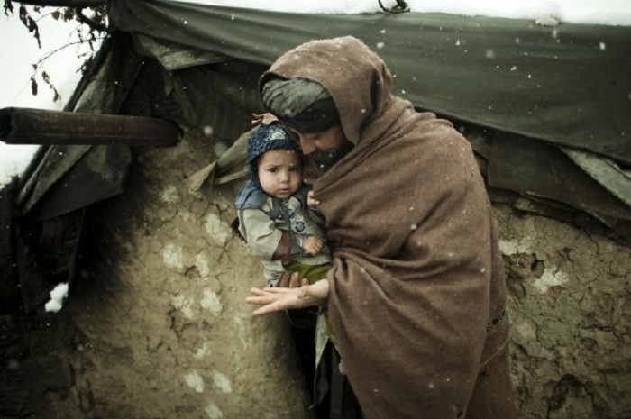 27 uşaq donaraq ölüb