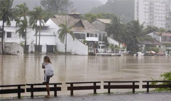 Brésil : des inondations font sept morts et 48.000 déplacés