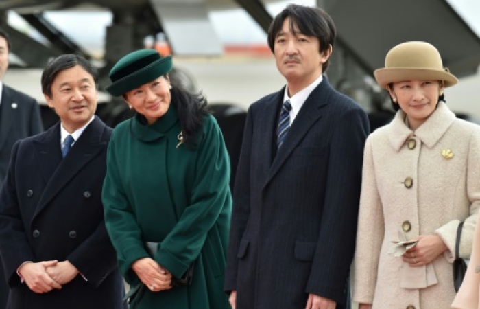 Japon: le couple impérial fait son premier voyage au Vietnam