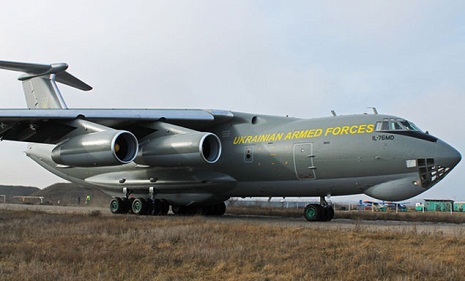 IL-76 aircraft evacuating Ukrainians from Nepal to land in Baku