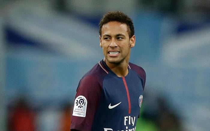 Transfert de Neymar : le PSG a versé 8,6 millions d’euros à Santos