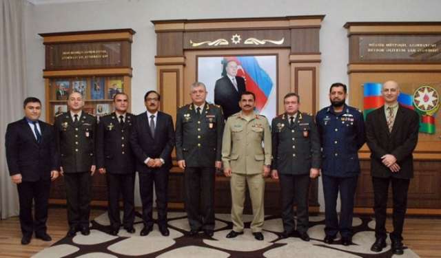 Azerbaijan, Pakistan discuss expanding military education co-op
