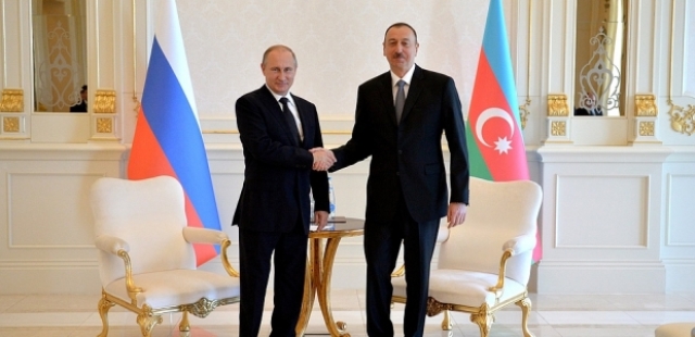 İlham Əliyev Putinə zəng edib - Rəsmi məlumat