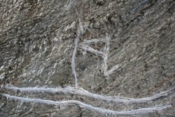 Norvège: deux jeunes vandalisent un dessin rupestre de plus de 5.000 ans