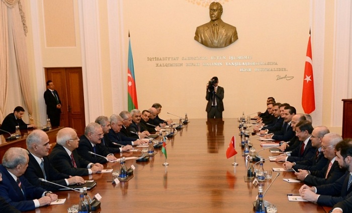 Azerbaijan`s Prime Minister meets his Turkish counterpart