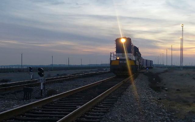 Ukrayna-Çin konteyner qatarı Bakıya çatdı