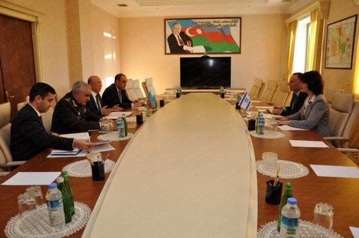 Azerbaijan`s MES meets with Israeli ambassador
