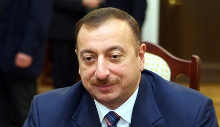  İlham Əliyev latviyalı həmkarı ilə görüşüb